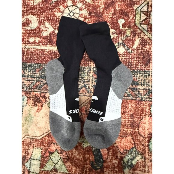 Brooks Ghost Crew Socks | Performance Running Cushioned Socks with Arch Support - Picture 2 of 4